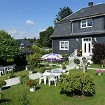 アパート Rennsteig-pension Trautwein ノイウハウス・アム・レンヴェーク